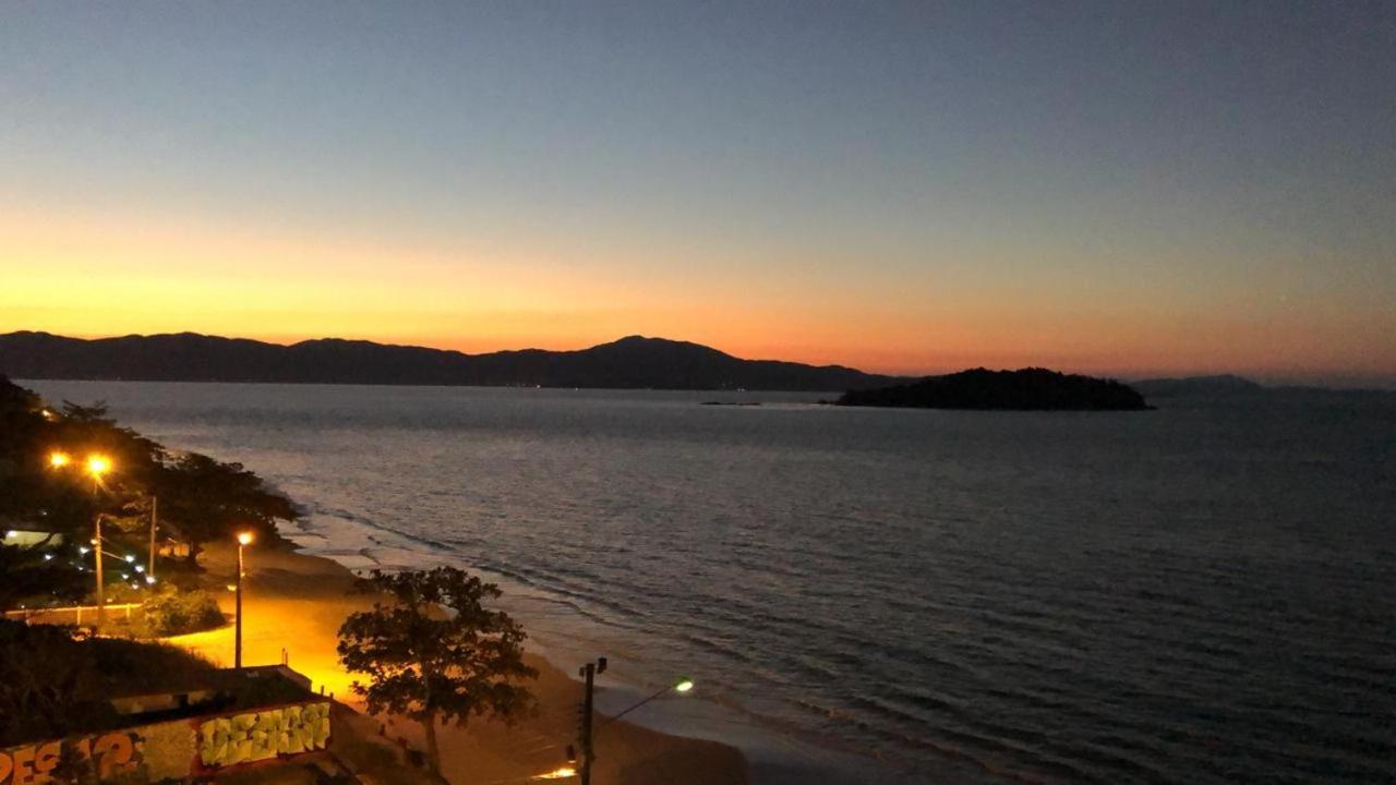 شقة Florianópolis  في Cobertura Frente Ao Mar المظهر الخارجي الصورة