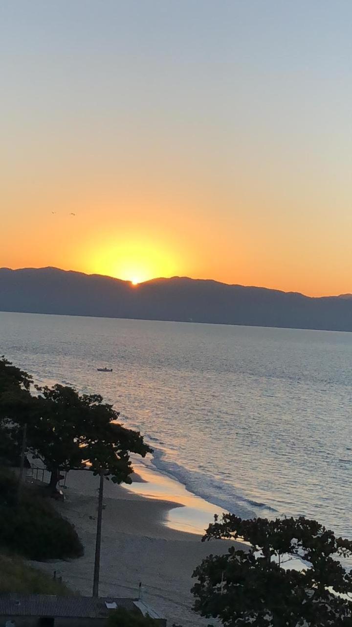 شقة Florianópolis  في Cobertura Frente Ao Mar المظهر الخارجي الصورة